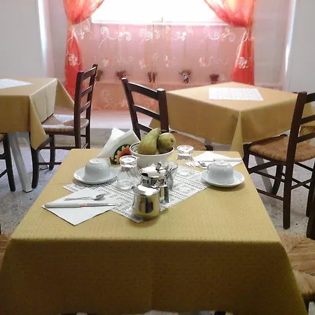 Vecchia Alimini 2 Bed & Breakfast *