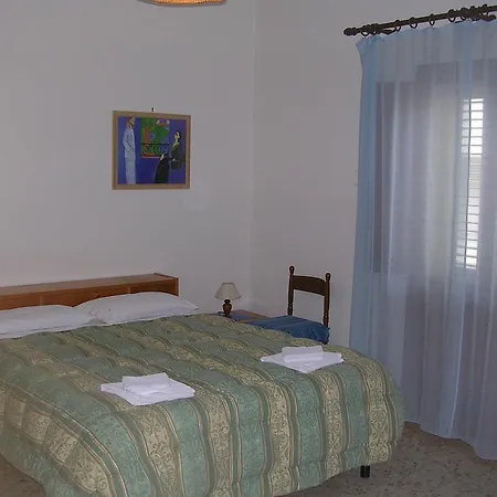 Vecchia Alimini 2 Bed & Breakfast